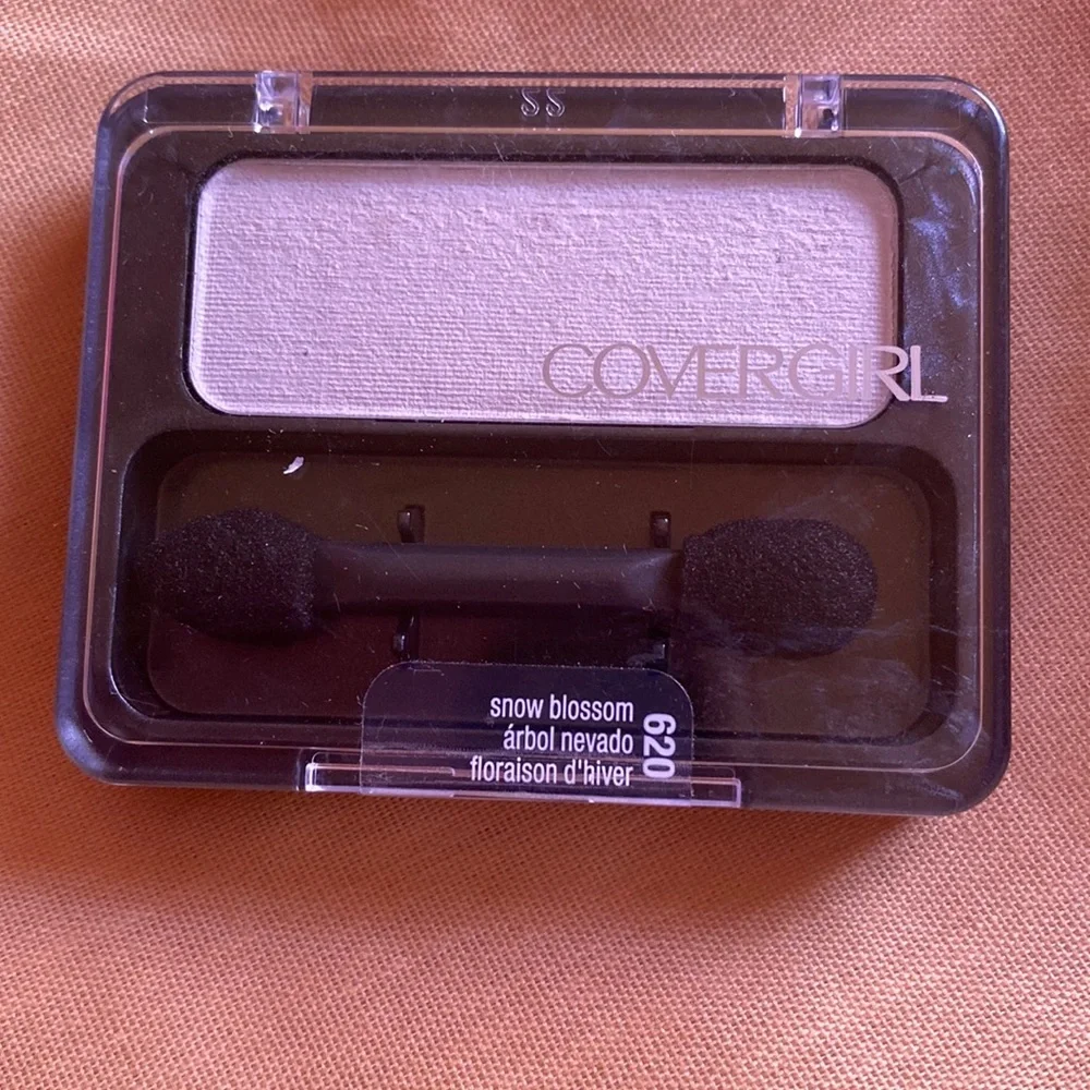 Covergirl Eye-enhancers Snow Blossom